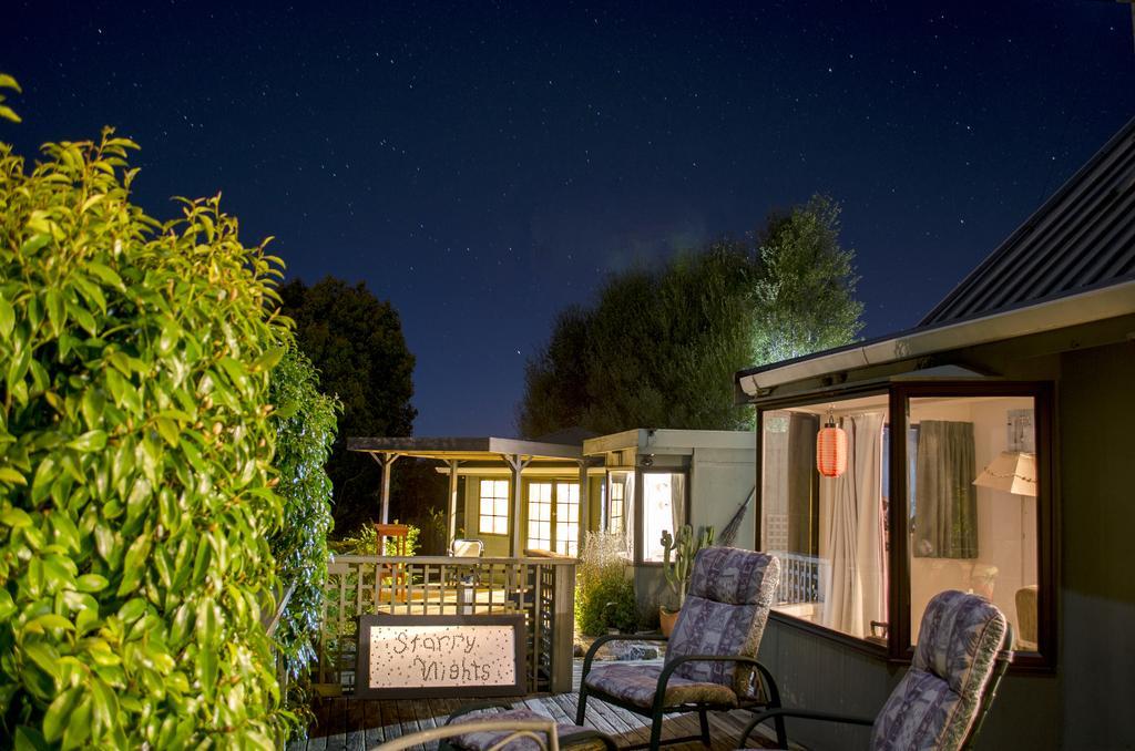 Starry Nights Cabin Fever Waikino Exterior foto